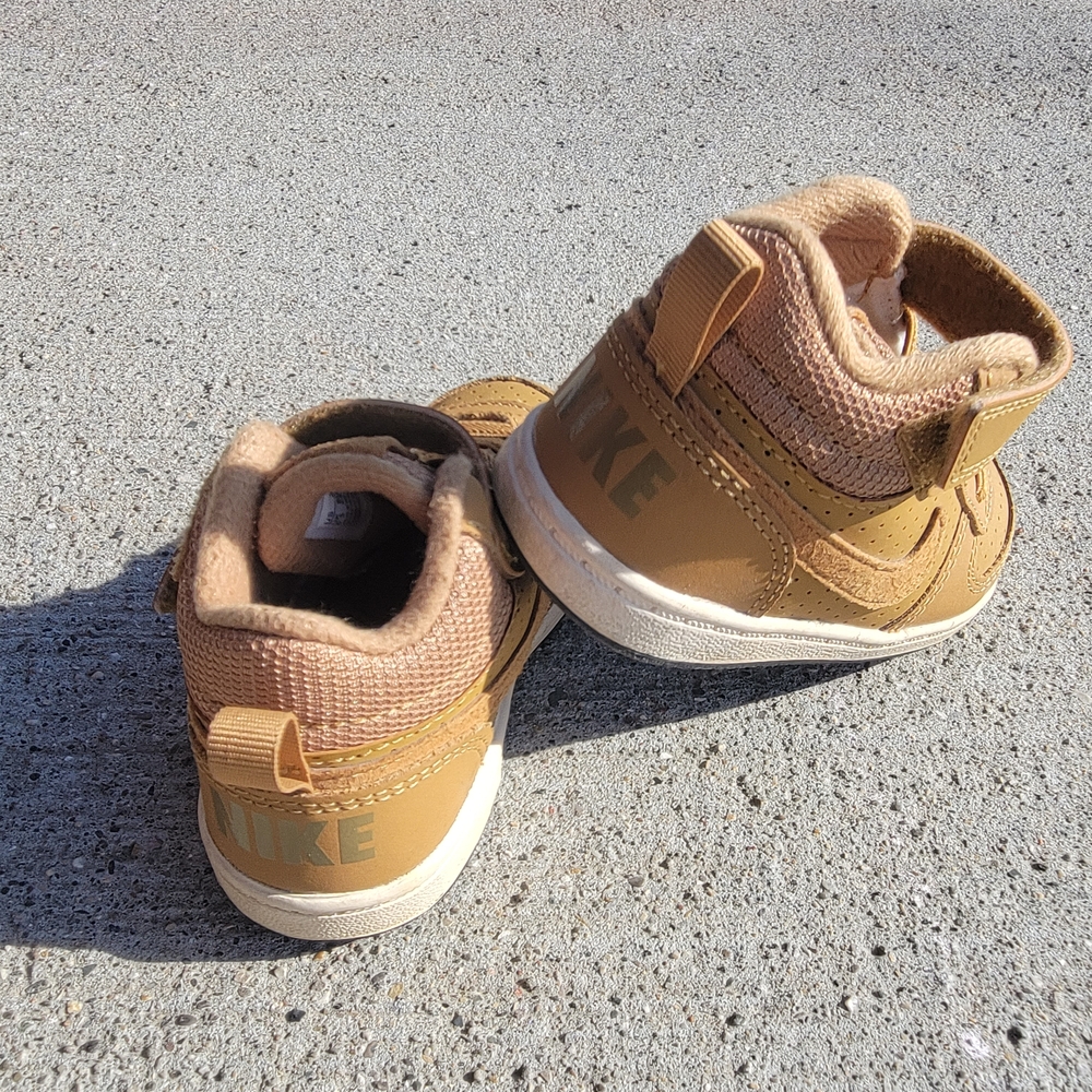 Nike Court Borough Mid (TDV) toddler shoes (7C), brown/beige/tan